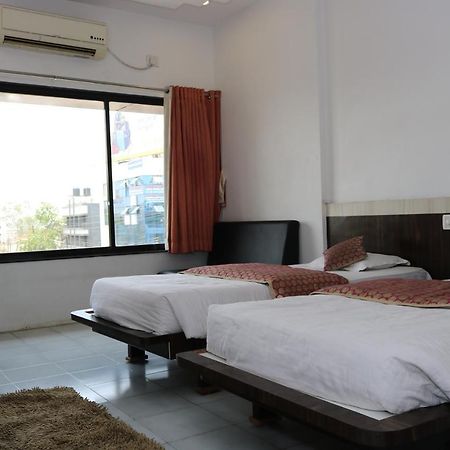 Hotel Raj Aurangabad  Exterior photo