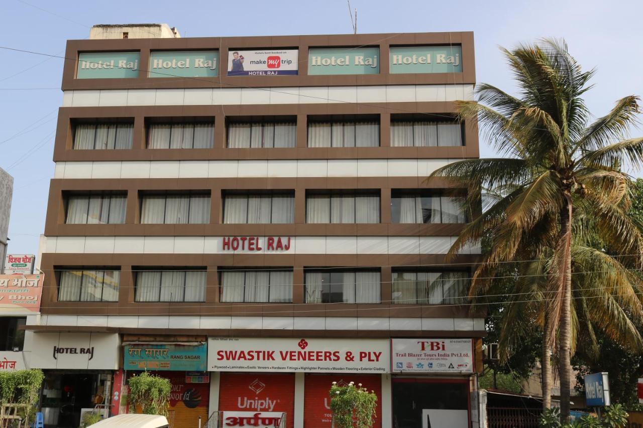 Hotel Raj Aurangabad  Exterior photo